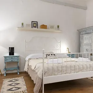 House Of Happy With Terrace Apartamento